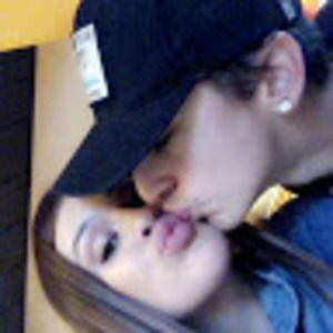 Meet your Posher, Troy